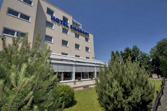 Stadt-Gut-Hotel Siegboot Siegen Extérieur photo